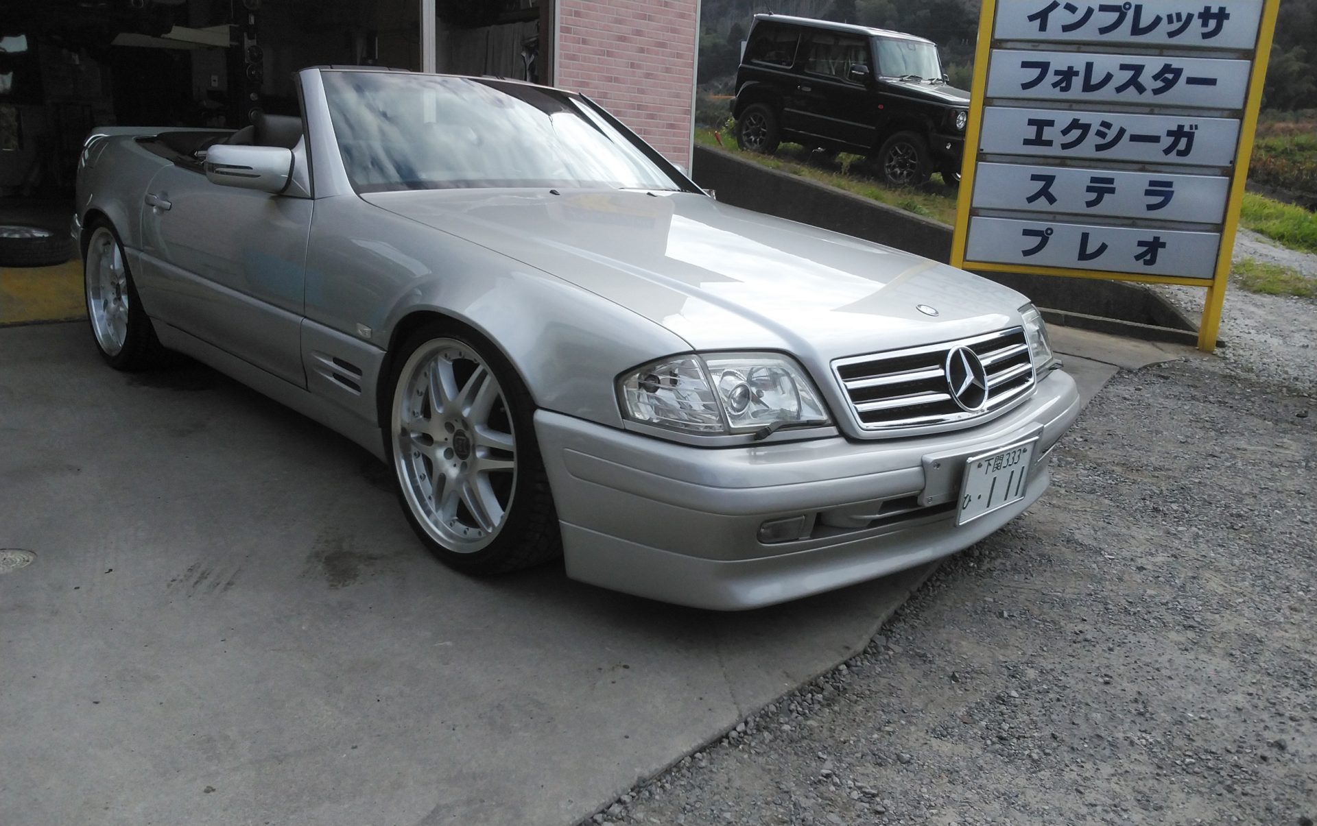 Ｍ・ベンツ ＳＬ３２０　左ハンドル